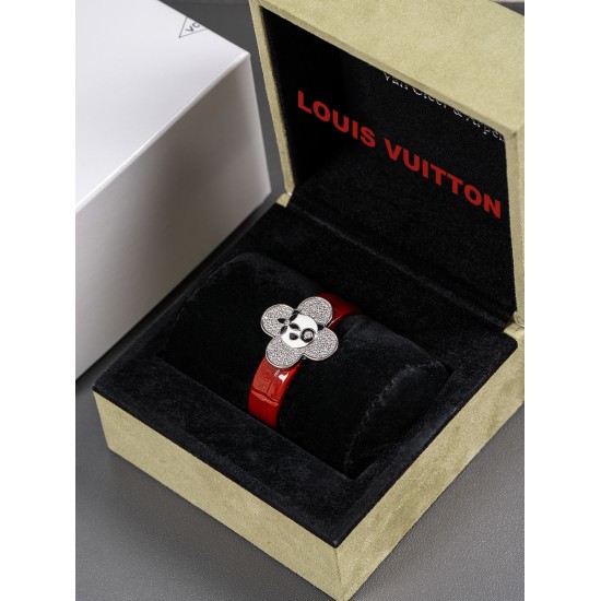 Van Cleef Watches: Top Quality