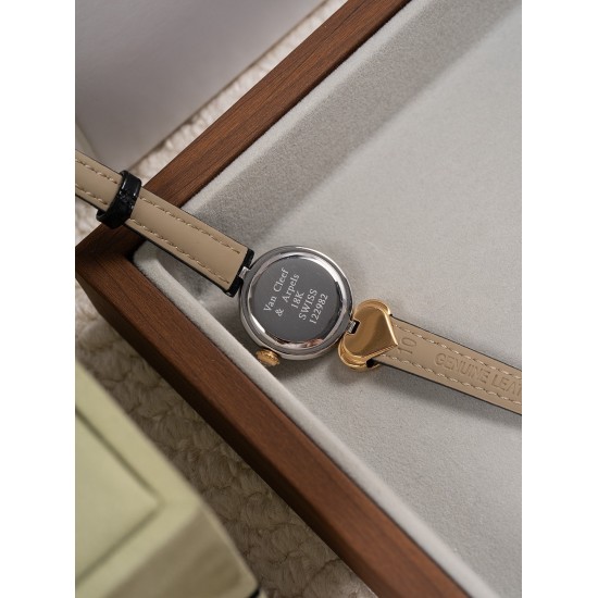 Van Cleef Watches: Top Quality