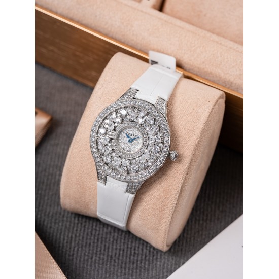 Van Cleef Watch: Top Quality