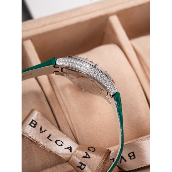 Van Cleef Watch: Top Quality