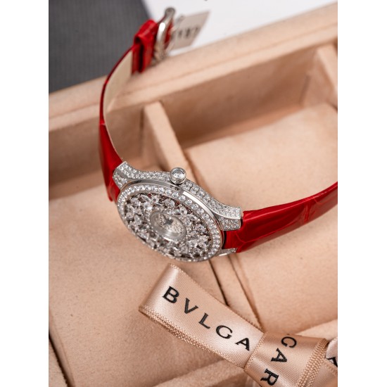 Van Cleef Watch: Top Quality