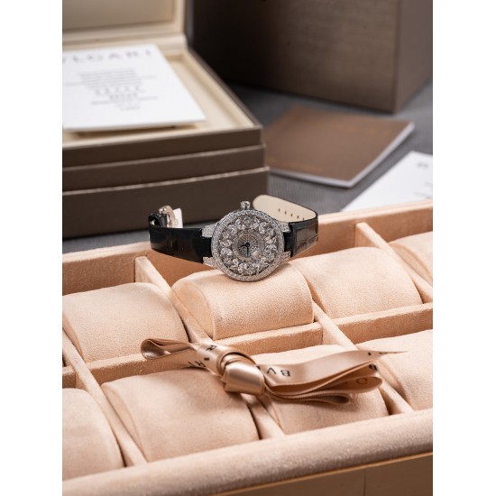 Van Cleef Watch: Top Quality