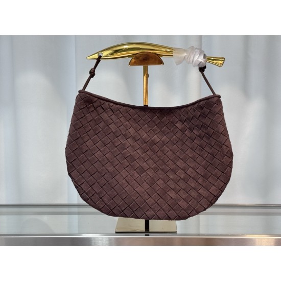 Autumn and winter frosted the latest single sardine gold bronze metal handle by artisans handmade, each handle has a subtle difference, so that each piece of work is unique. Model No.: 5969# Size: 32CM