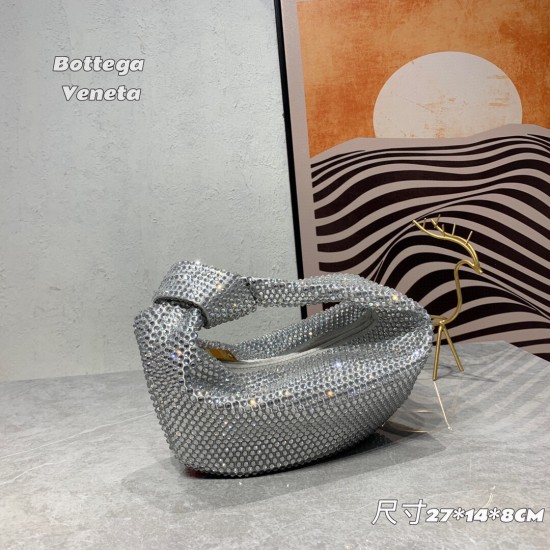 Matching box, Jodie mini knotted diamond bag - 7 colors shipped!
Bling bling~~'s sweet and spicy, thumping 