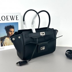 360 mini mini series Bel Air white smooth cowhide leather mini handbag decorated with old silver metal with removable leather keychain two buckle ring turn lock closure with front buckle strap can be free to switch the style on the body cool spicy full bi