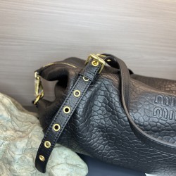 390 Actual Miu 25ss show biker bag size 361521