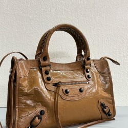 380 Upgraded Medium Brown New Le City Biker Bag A classic reinterpreted The return of the iconic BALENCIAGA Le City bag first introduced in 2000The reintroduced Le City is crafted in luxurious Arena leather emphasizing vintage detailing including the orig