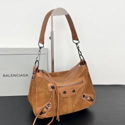 360 Balengiag le city moto small biker bag is back in full force If you like the studded functionality of the biker bag but want it to be a little more minimalist, we highly recommend you to choose the moto, which is lightweight and has a large capacity, 