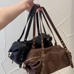 New pre-sale Miu 25ss show models biker bag