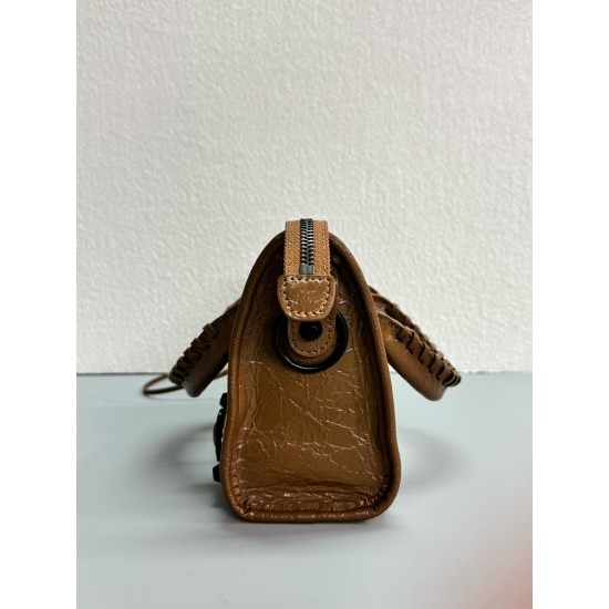 360 Upgraded Small Brown New Le City Biker Bag A classic reinterpreted The return of the iconic BALENCIAGA Le City, first introduced in 2000 The reintroduced Le City is crafted in luxurious Arena leather emphasizing vintage details including the original 