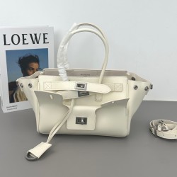 360 mini mini series Bel Air white smooth cowhide leather mini handbag decorated with old silver metal with removable leather keychain two buckle ring turn lock closure with front buckle strap can be free to switch the style on the body cool spicy full bi