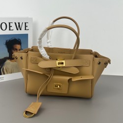 360 mini mini series Bel Air white smooth cowhide leather mini handbag decorated with old silver metal with removable leather keychain two buckle ring turn lock closure with front buckle strap can be free to switch the style on the body cool spicy full bi