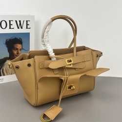 360 mini mini series Bel Air white smooth cowhide leather mini handbag decorated with old silver metal with removable leather keychain two buckle ring turn lock closure with front buckle strap can be free to switch the style on the body cool spicy full bi