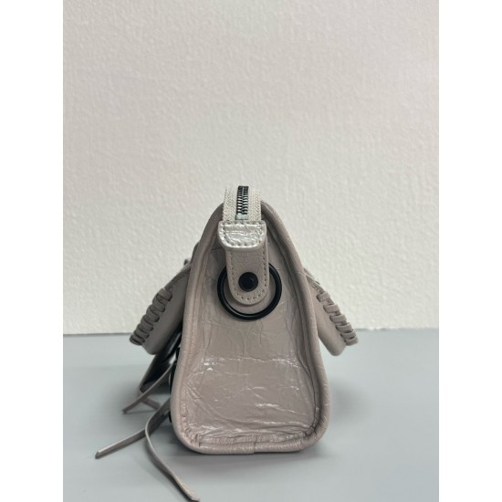 360 Upgraded Small Milk Tea New Le City Biker Bag A classic reinterpreted The return of the iconic BALENCIAGA Le City, first introduced in 2000 The reintroduced Le City is crafted in luxurious Arena leather emphasizing vintage detailing including the orig