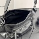 Balengiag le city moto large biker bag is back in full force if you like the biker bag rivets can feel but want it a little more minimalist strongly recommend that you choose moto weight lightweight capacity of the whole bag is also loose and loose the mo