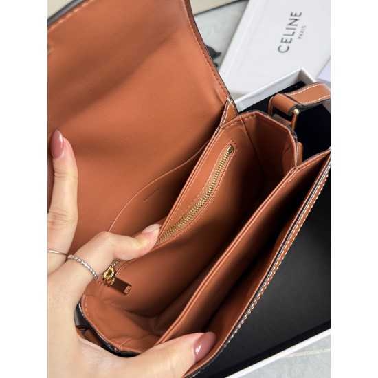 Real gold Triumphal Arch trumpet old flowers popping models to attack hardware using on zp real thick gold plating technology custom calfskin material texture full of points low-key luxury retro style closed eyes into how can not be wrong choice with the 