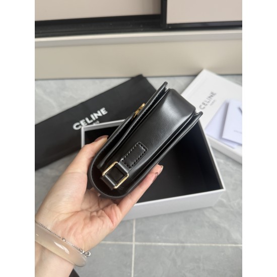 Real gold Triumph small black burst models to come hardware using the zp real thick gold plating technology customized calfskin material texture full of points low-key luxury retro style closed eyes into how can not be wrong choice with the picture packag