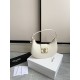 360 AVA moon bag white calf leather lining anti-brushed cowhide hardware using the pair of zp real thick gold plating technology crescent moon bag type with triumphal arch large gold buckle embellishment simple hundred with a sense of high class pull full