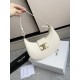 360 AVA moon bag white calf leather lining anti-brushed cowhide hardware using the pair of zp real thick gold plating technology crescent moon bag type with triumphal arch large gold buckle embellishment simple hundred with a sense of high class pull full