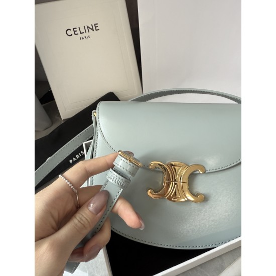 380 Real Gold Arc de Triomphe Saddle Bag Ice Blue Hardware using real thick gold plating technology head layer cowhide Details on zp development super cost-effective version with box packaging Size 185166cm