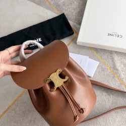 420 Arc de Triomphe backpack brown stars interpretation of the new BONNIE small shoulders backpack charm super small and cute body exquisite and practical iconic for the Arc de Triomphe logo add a sense of high class bag with a full set of packaging size 