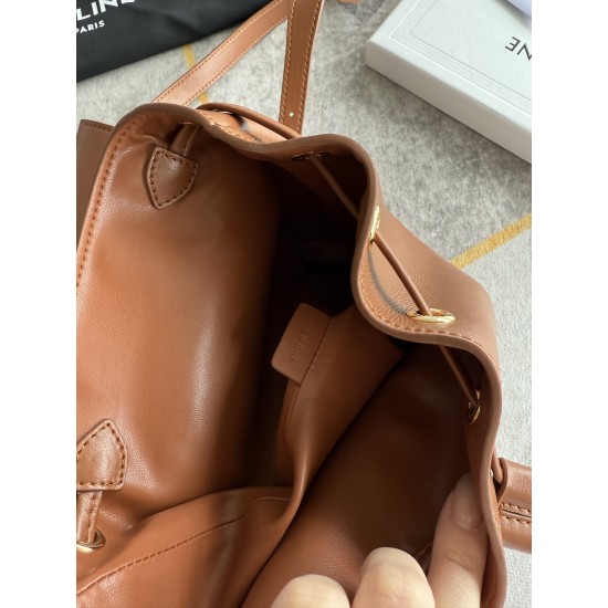 420 Arc de Triomphe backpack brown stars interpretation of the new BONNIE small shoulders backpack charm super small and cute body exquisite and practical iconic for the Arc de Triomphe logo add a sense of high class bag with a full set of packaging size 