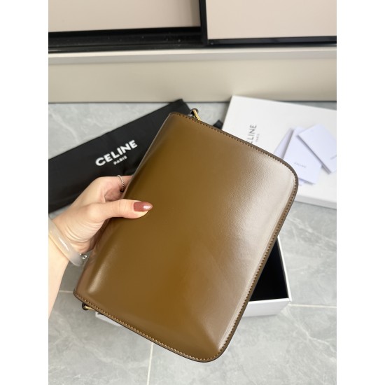 Genuine gold triumphal arch large caramel retro classic models hardware using the pair of zp real thick gold plating technology customized calfskin material texture full of points low-key luxury retro style closed eyes into how can not be wrong choice of 