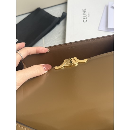 Genuine gold triumphal arch large caramel retro classic models hardware using the pair of zp real thick gold plating technology customized calfskin material texture full of points low-key luxury retro style closed eyes into how can not be wrong choice of 