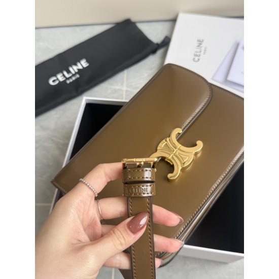 Genuine gold triumphal arch large caramel retro classic models hardware using the pair of zp real thick gold plating technology customized calfskin material texture full of points low-key luxury retro style closed eyes into how can not be wrong choice of 