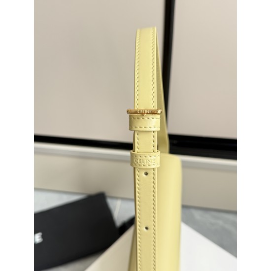 360 Triumph armpit bag yellow classic style versatile king hardware using pairs of zp real thick gold plating technology head calf leather shaping while maintaining the feel with the picture package size 2051154cm