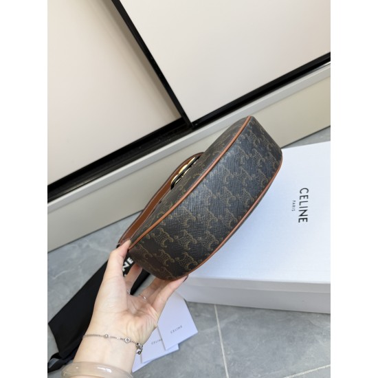 360 AVA moon bag old flower head layer cowhide lining anti-brushed cowhide hardware using the pair of zp real thick gold plating technology crescent moon bag type with triumphal arch large gold buckle embellishment simple versatile senior sense of pull fu