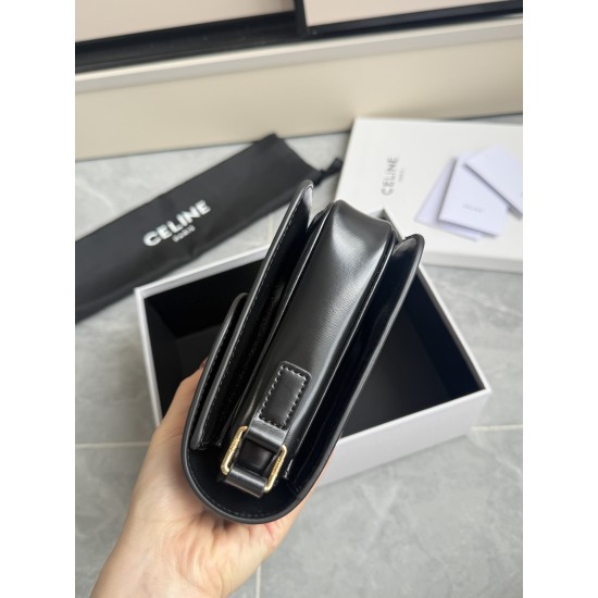 Genuine gold Triumphal Arch large black retro classic models hardware using to zp real thick gold plating technology custom calfskin material texture full of low-key luxury retro style closed eyes into how can not be wrong choice of the whole bag feels ve