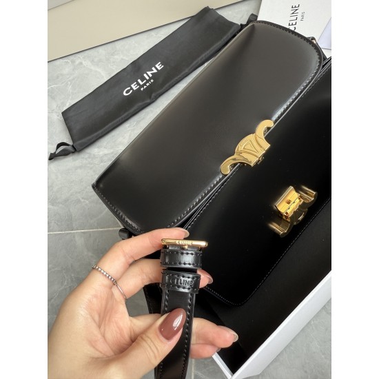 Genuine gold Triumphal Arch large black retro classic models hardware using to zp real thick gold plating technology custom calfskin material texture full of low-key luxury retro style closed eyes into how can not be wrong choice of the whole bag feels ve