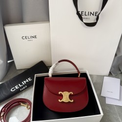380 Arc de Triomphe Tote Saddle Bag Big Red Mini Tote Hardware using pairs of zp real thick gold plating technology customized pairs of version of cowhide leather playful and cute mini small bag with box packaging size 1551155cm