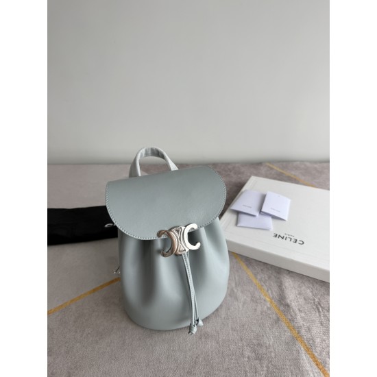420 Arc de Triomphe backpack ice blue stars interpreted the new BONNIE small shoulders backpack charm super small and lovely body exquisite and practical iconic for the Arc de Triomphe logo add a sense of high class bag with a full set of packaging size 2