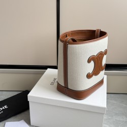 360 cuir bucket bag canvas Arc de Triomphe embossed full leather crossbody bucket understated simplicity casual small style belongs to the more you look the more you like the model of classic cowhide texture superb with the picture package size 222413cm