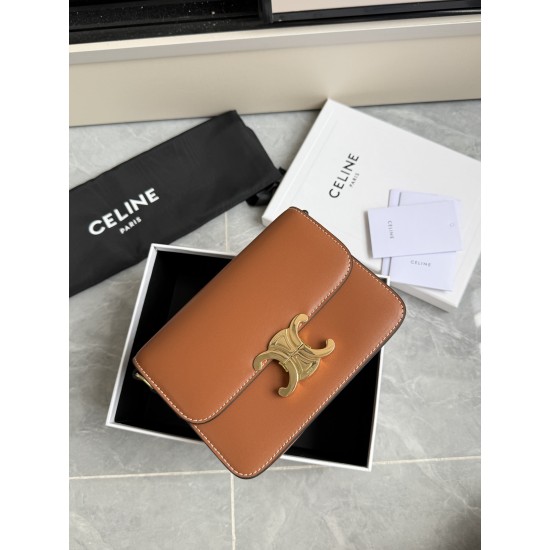 Genuine gold Triumph small plain brown popping models to attack hardware using to zp real thick gold plating technology custom calfskin material texture full of low-key luxury retro style closed eyes into how can not be wrong choice with the picture packa