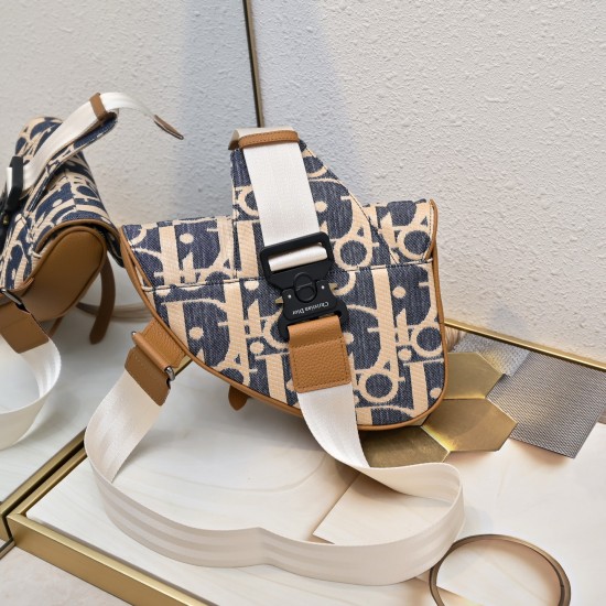 New shipments 250 original fabric with leather with original box Dior homme with box 2024 PreFall early spring series saddle saddle bag strong launch Dior's new designer Kim Jones for the first time to handle the design of the first quarter not only ophid