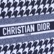 Medium 160 lock side models inside and outside the pattern Dior Book Tote Series 9898 most people consume luxury brands first thought is to buy practical classic models but in fact, such as DI0R such collaborative art TOTE should be the focus of the colle