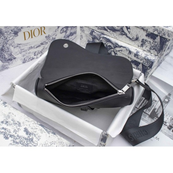 The first lychee grain 260 high-quality black buckle silk screen with the original box Dior homme 2020 PreFall early spring collection saddle saddle bag strong launch Dior's new designer Kim Jones for the first time to handle the design of the first quart