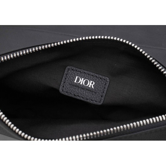The first lychee grain 260 high-quality black buckle silk screen with the original box Dior homme 2020 PreFall early spring collection saddle saddle bag strong launch Dior's new designer Kim Jones for the first time to handle the design of the first quart