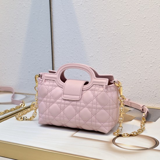 210 The Dior Jolie Top Handle Mini Chain Bag, new to the Early Spring 2016 Ready-to-Wear collection, is an elegant and sophisticated design crafted in creamy white sheepskin leather with rattan lattice flap embellished with a gold-tone metal CD logo and w