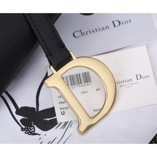 240 plain large Dior saddle all leather series with counter box model 1033 large size 255 x 20 x 65 cmBe a classic with classicsFashion is easy to pass away classics will always existFashion is a cycleModel saddle bag from the original birth all the way t