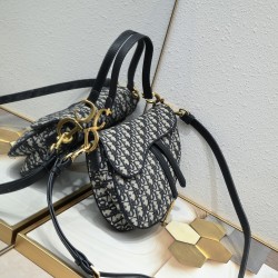 Thin shoulder strap 240 large, opposite version of the hardware with box Dior saddle old flowers series of the highest version of the whole network with the counter original shoulder strap large size 255 x 20 x 65 cmBe a classic with classics fashion is e