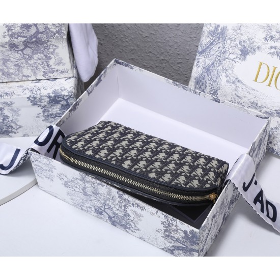 170 Dior oblique old flower cosmetic bag handbag bag capacity needless to say la girls out of the travel all have to have such a storage wow 23x17x9cm model CD8686