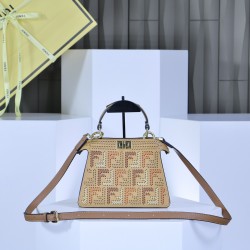 360 model 33208 the iconic peekaboo iseeu ideal compact handbag is hand stitched with 306 stitches in the same color with large bright threads representing traditional selleria craftsmanship in a selection of dove grey cuoio romano leather with signature 