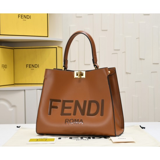 280 back in stock FENDI xlitePeekaboo series of handbags 10 years anniversary of the birth of the new Peekaboo XLite series of handbags to abandon the classic horizontal bar design and the central compartment Peekaboo XLite in a stunning irregular shape t