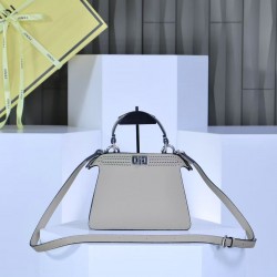 350 model 33208 the iconic peekaboo iseeu ideal compact handbag is hand stitched with 306 stitches in the same color with large bright threads representing traditional selleria craftsmanship in a selection of dove grey cuoio romano leather with signature 