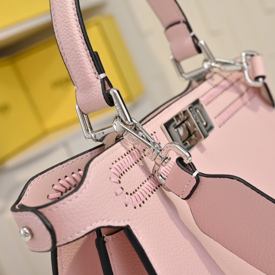 430 Model 33207 New! New in stock New in stock Iconic Peekaboo ISeeU large handbag handmade leather weave with signature twist lock on both sides from the outside you can see the soft leather lining in the same color Two compartments separated by a rigid 