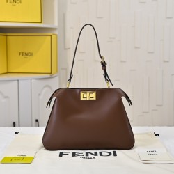 270 model 8803 plus chain plus 30 small small handbag latest organ pleat shape full leather feel delicate hard details exquisite in place both side compartments can be opened full capacity is also very stylish high value and practicality is completely bal